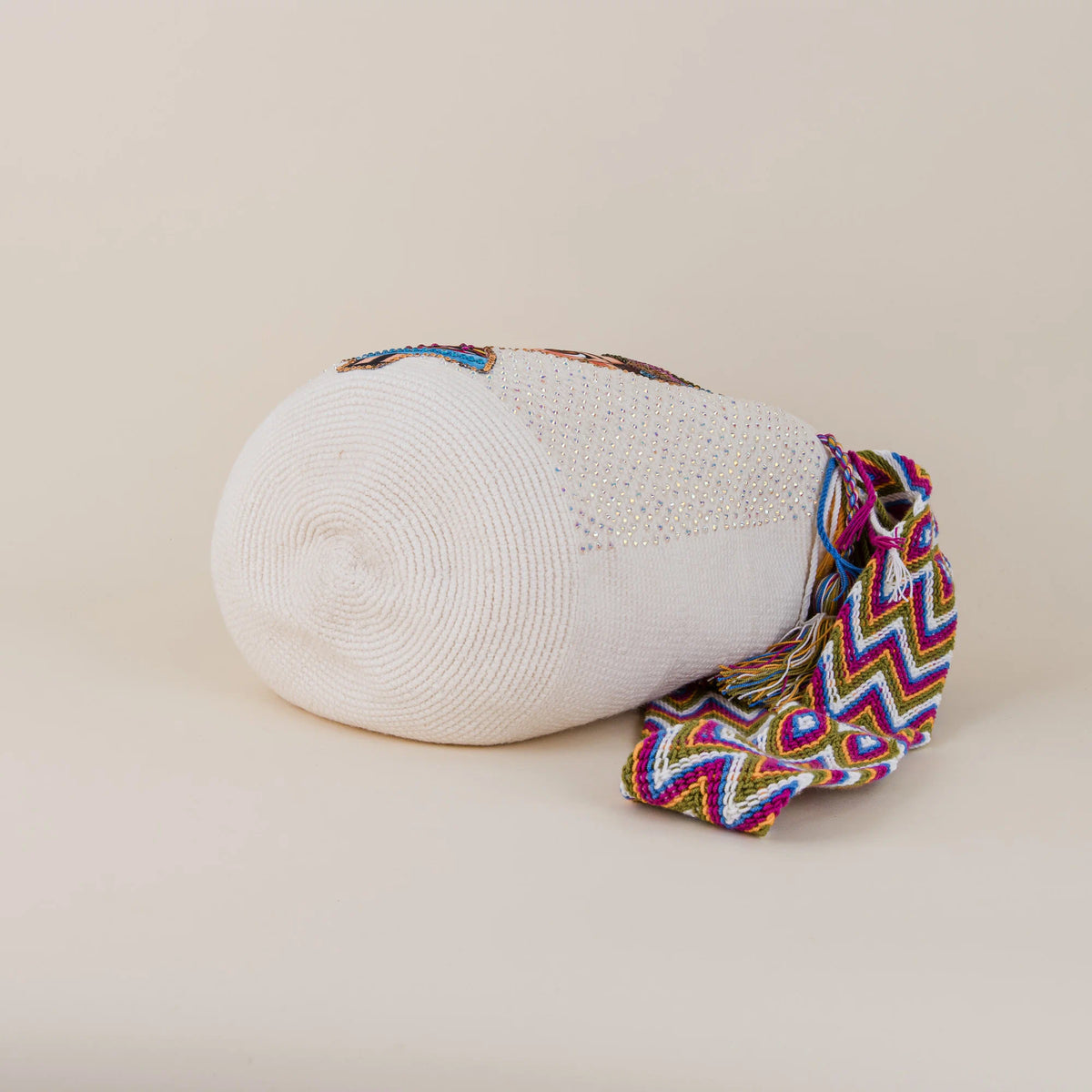 Frida Wayuu Mochila – Authentic Handwoven Bags with Vibrant Tradition and Style
