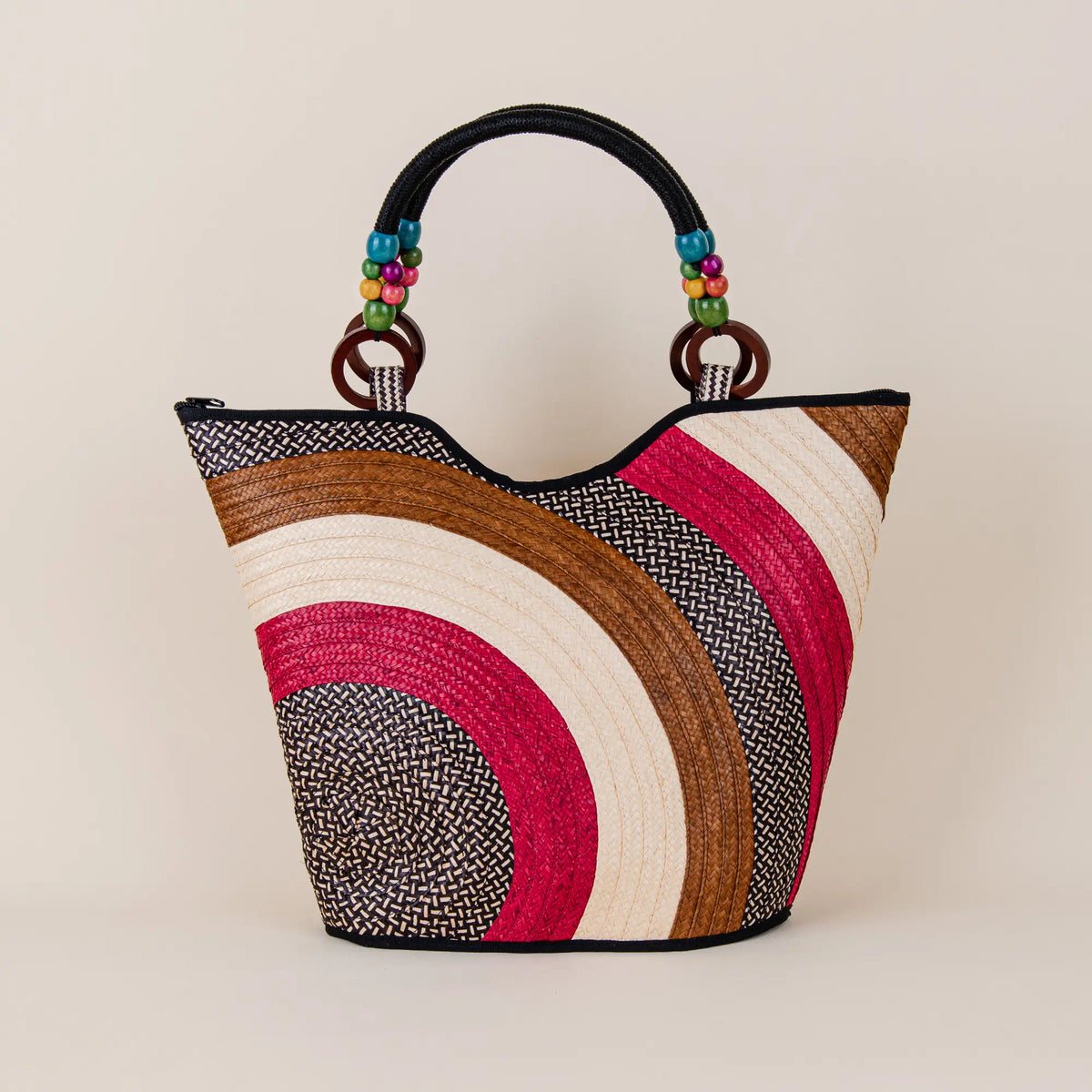 Guatape Arrow Cane Handbag handcrafted in Colombia with traditional woven geometric patterns – Maison Monserrate