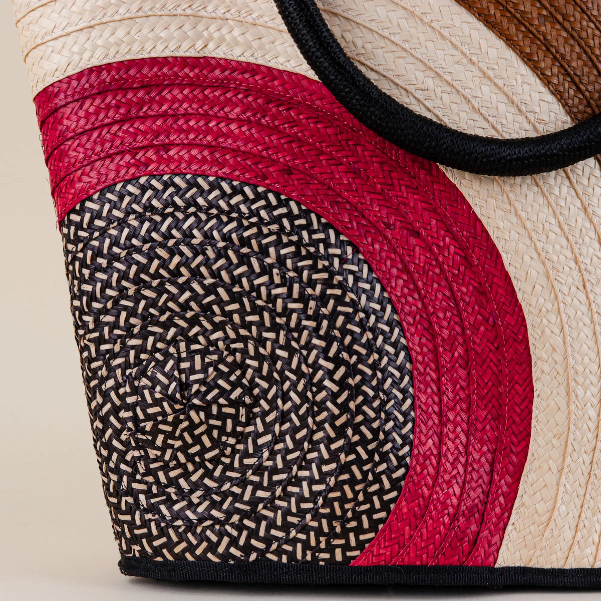 Close-up of Guatape Arrow Cane Handbag showing detailed handwoven arrow cane pattern and craftsmanship – Maison Monserrate
