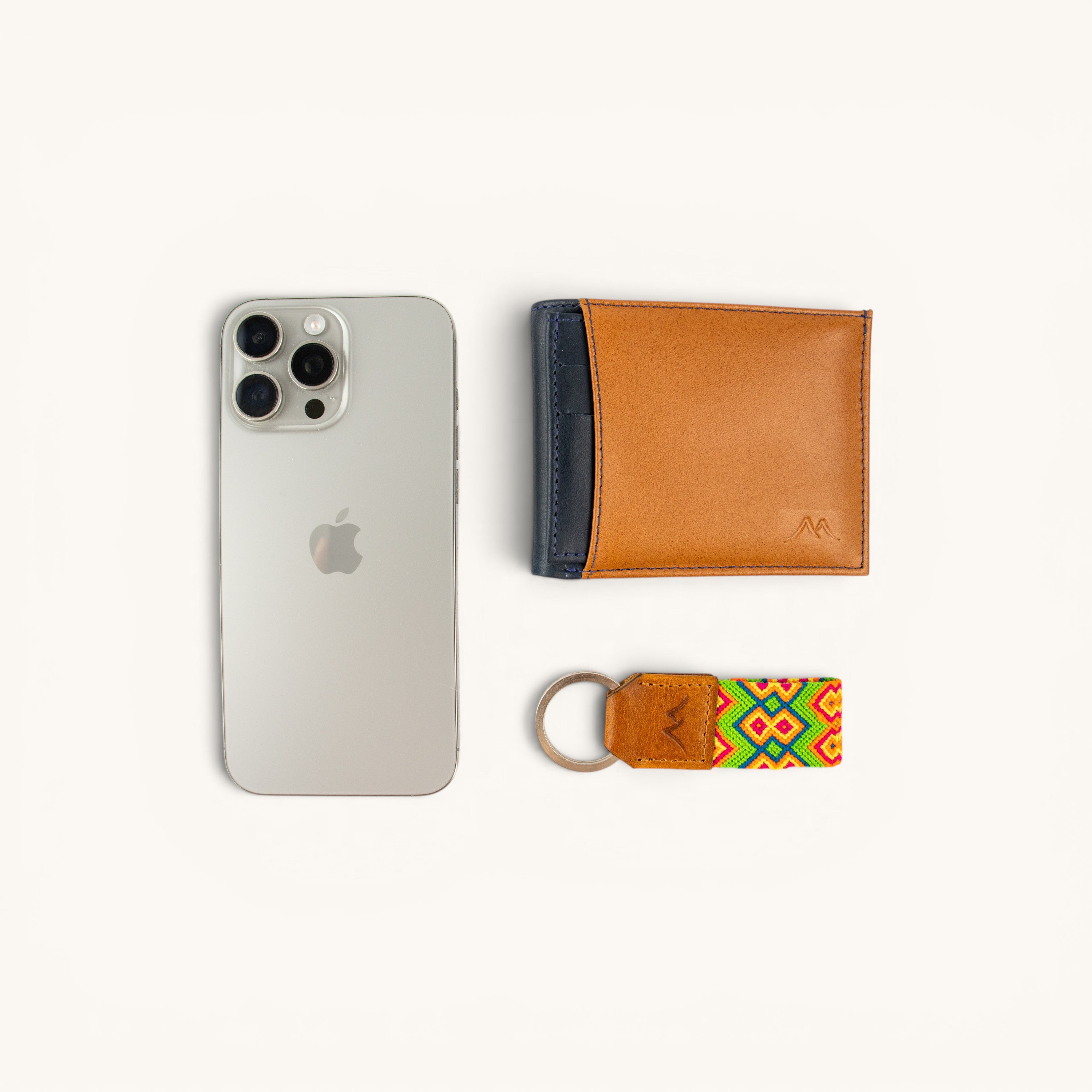 Andes Wallet | Sliding 2-in-1 Personalized Leather Wallet | Maison Monserrate