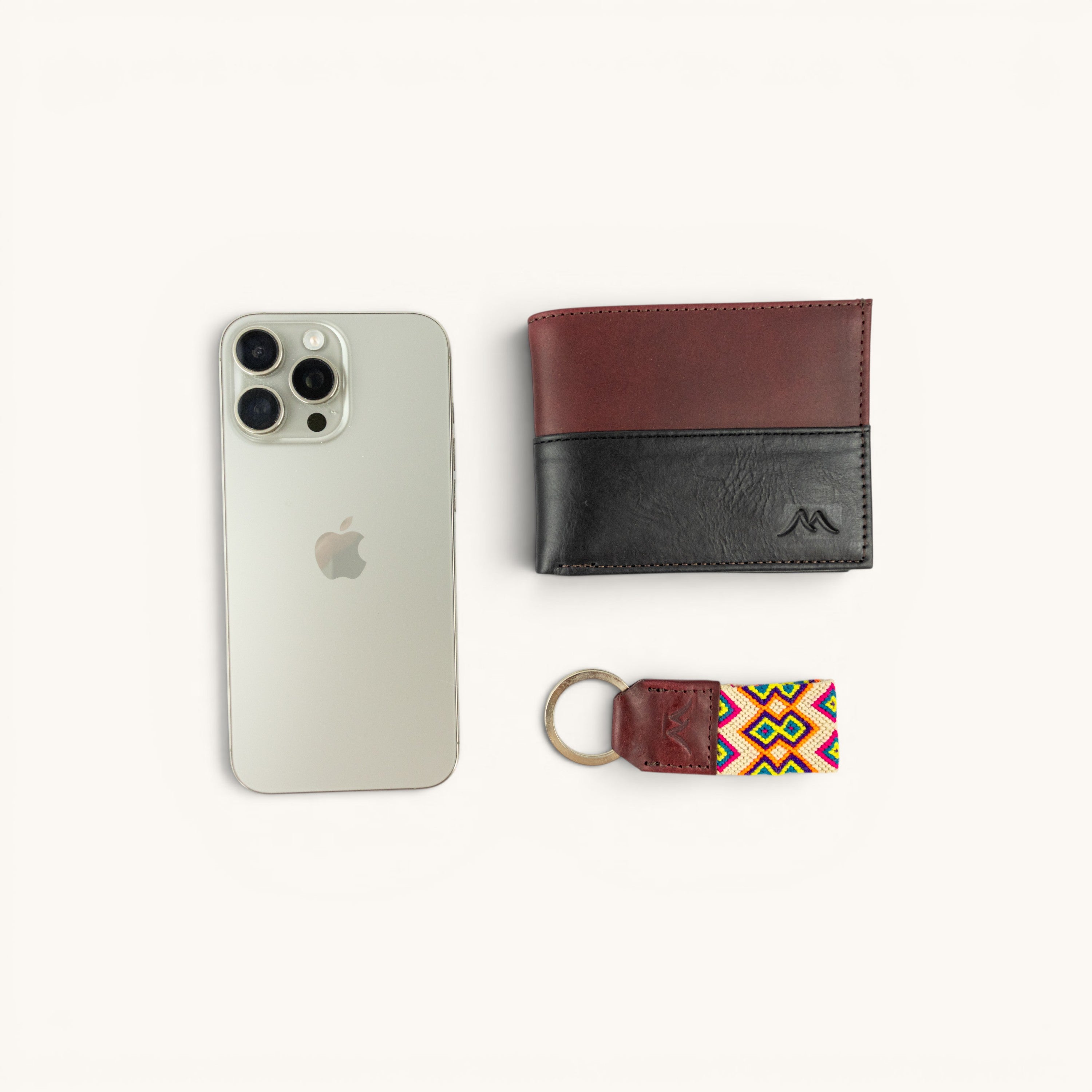Horizonte Wallet | Personalized Leather Wallet | Maison Monserrate