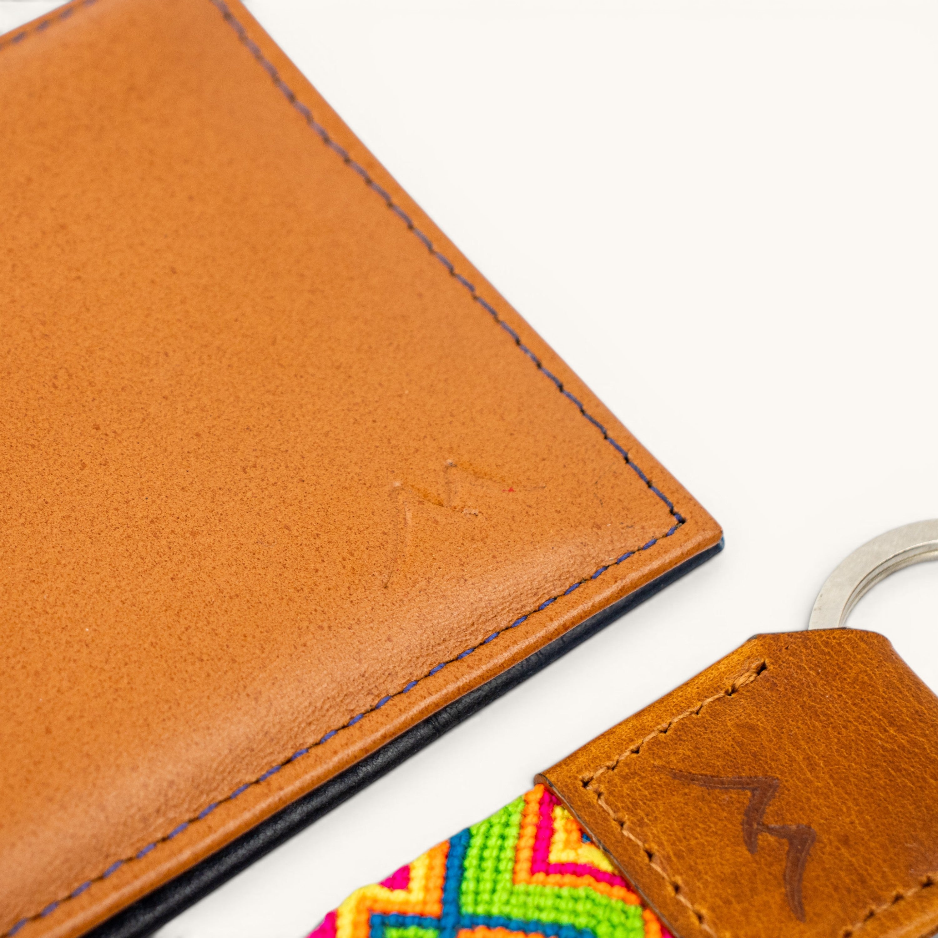 Andes Wallet | Sliding 2-in-1 Personalized Leather Wallet | Maison Monserrate