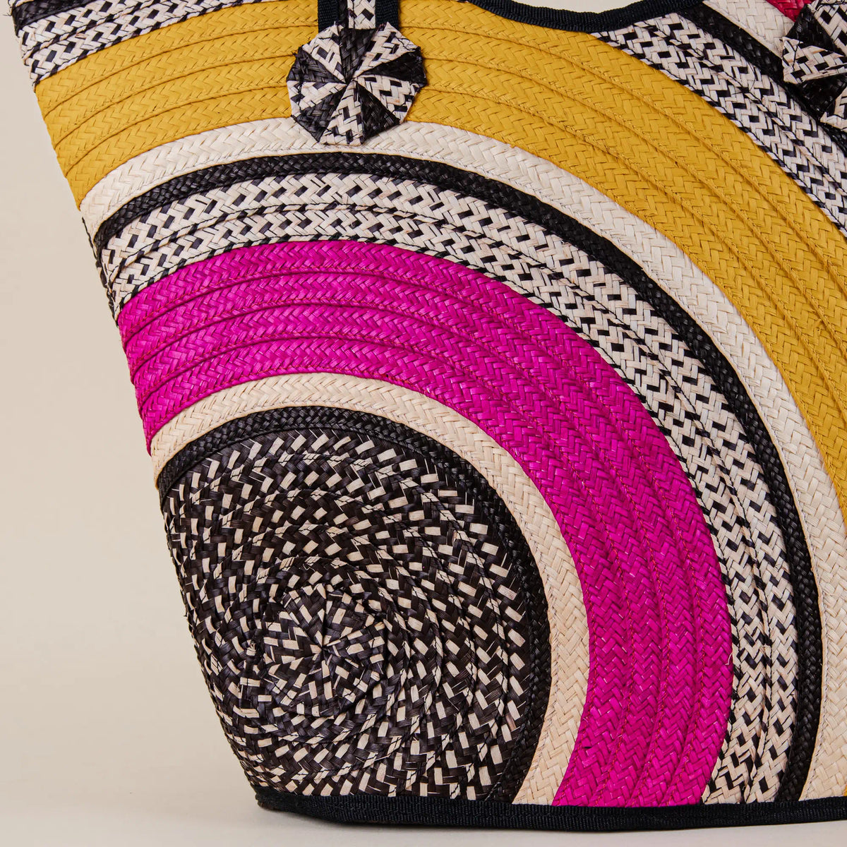 Close-up of Mosquera Arrow Cane Handbag showing detailed handwoven arrow cane pattern and artisan craftsmanship – Maison Monserrate