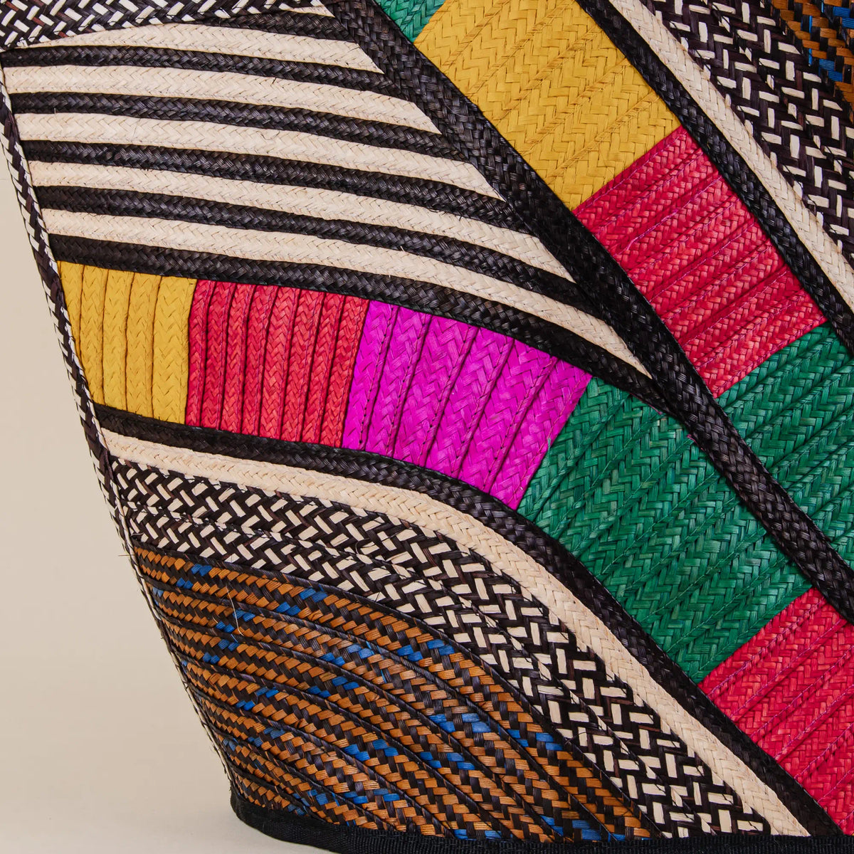 Close-up of Samaniego Arrow Cane Handbag showing detailed handwoven arrow cane pattern and artisan craftsmanship – Maison Monserrate